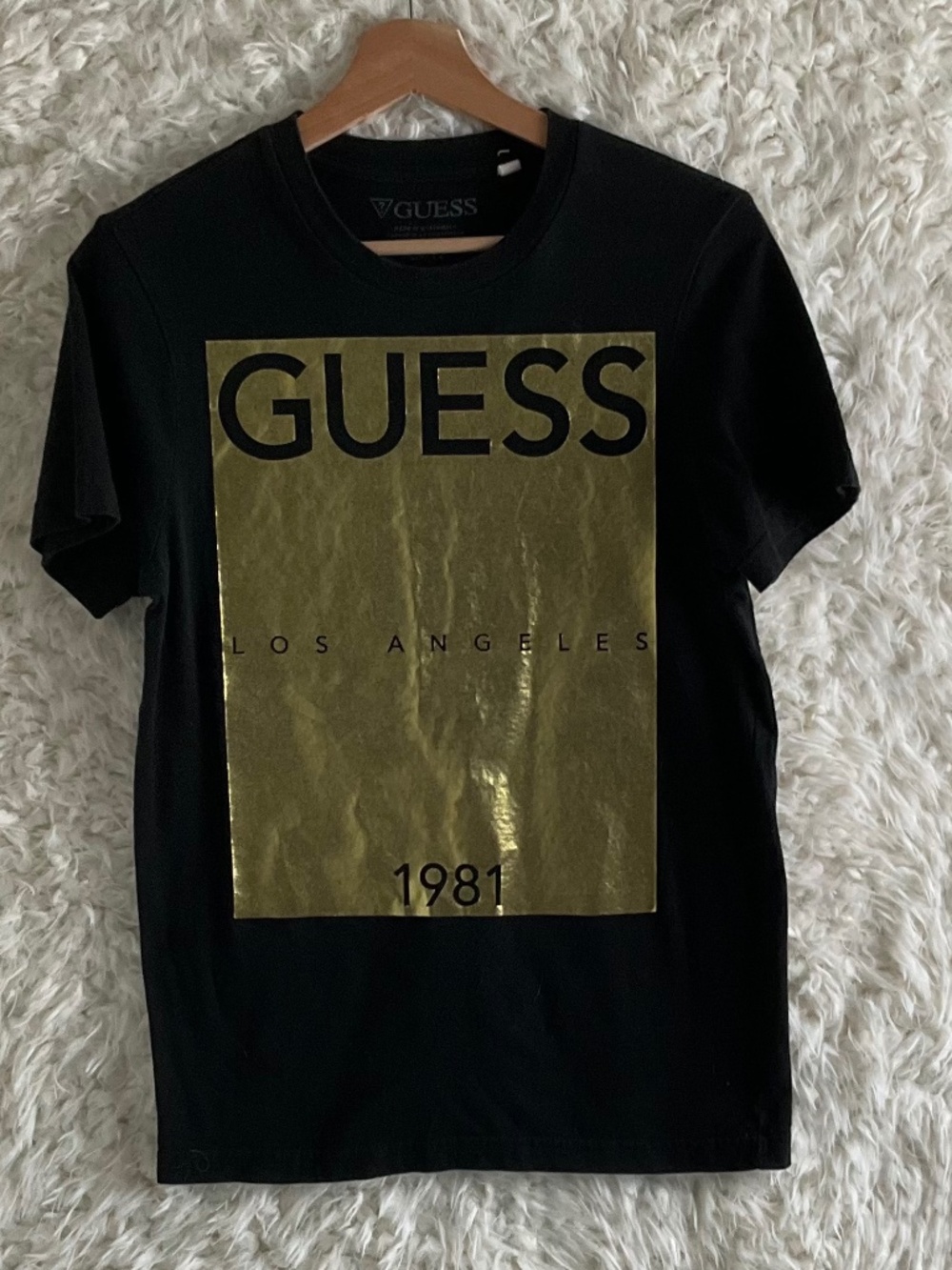 GUESS LOS ANGELES MEN'S CREWNECK BLACK/GOLD T-SHIRT~SIZE X-SMALL!